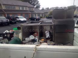 Best Garage Cleanout  in Belmont, MS